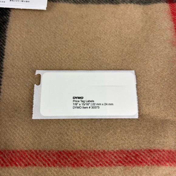 Burberry Beige Giant House Check Scarf 168cm x 30cm Retail $840 NWTs - Picture 13 of 16